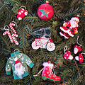 Sass & Belle fiets kerstbal met kerstboom - rode fiets kerstboomdecoratie 11,5 cm