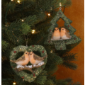 Gisela Graham London set van 2 kersthangers twee roodborstjes in een hartje en in een kerstboom