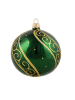 Groene Kerstballen met Luxe Gouden Decoratie