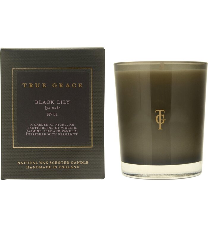 True Grace geurkaars 51 Zwarte Lelie