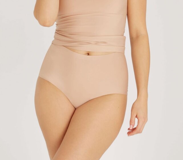 Secrets - Tailleslip