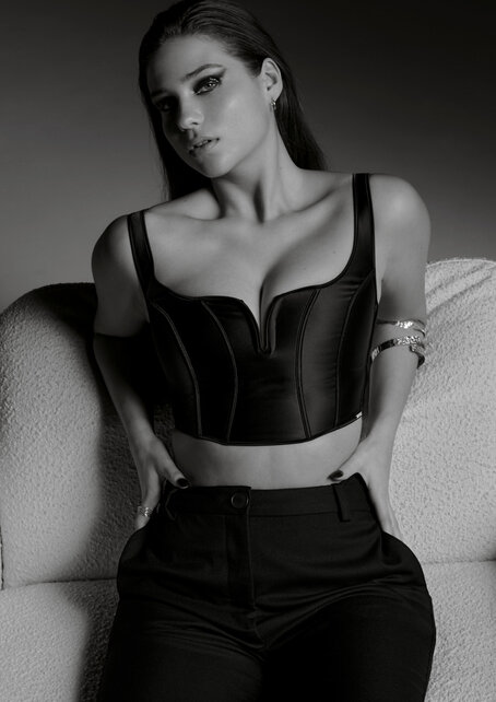 Iconic Allure - Bustier