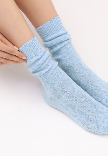 Gwen - Cashmere blend sok met kabel - Crystal