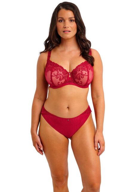 Portia - Brazilian string Portia - Brazilian string