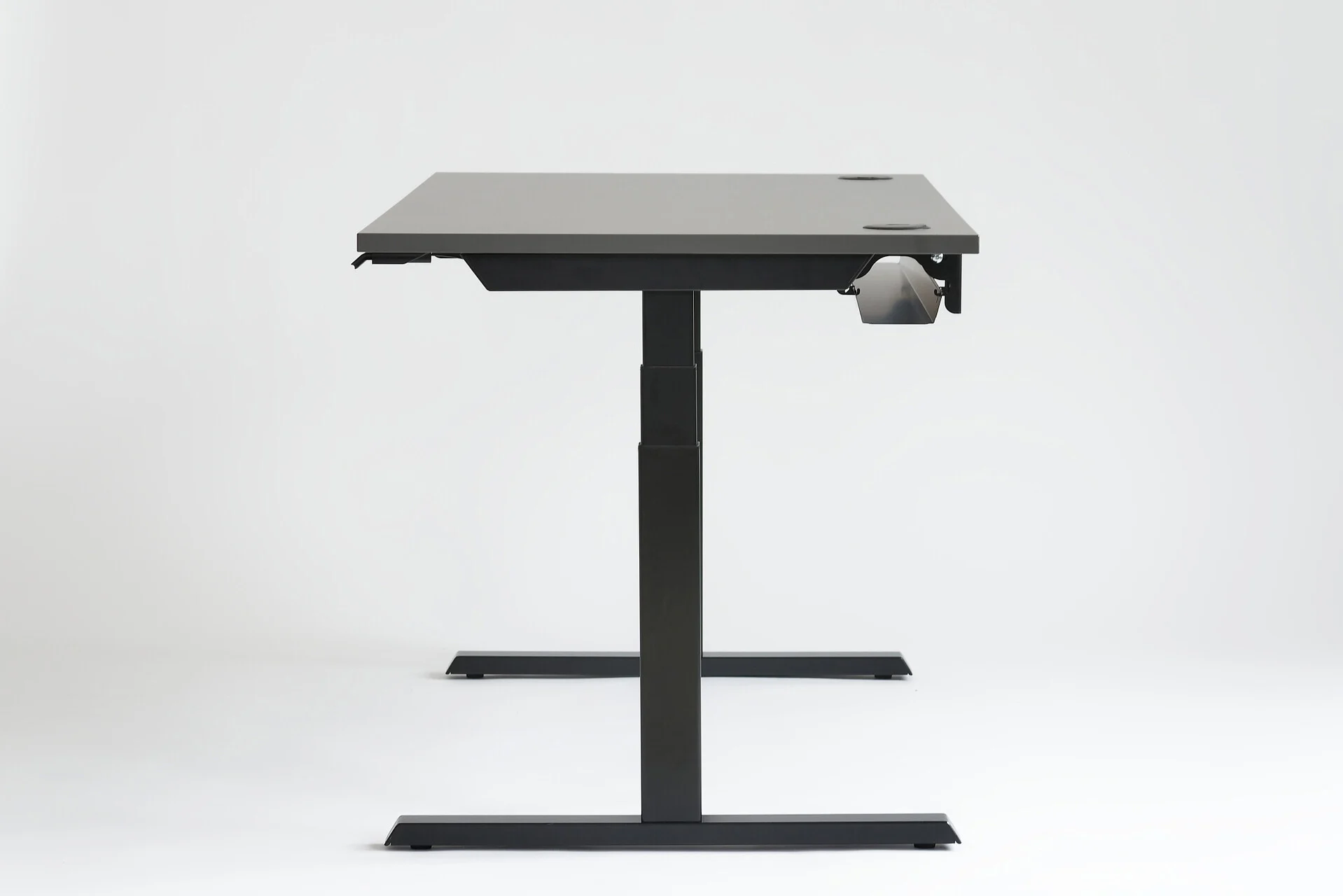 Höhenverstellbarer Schreibtisch 140 × 80 cm – elektrisch