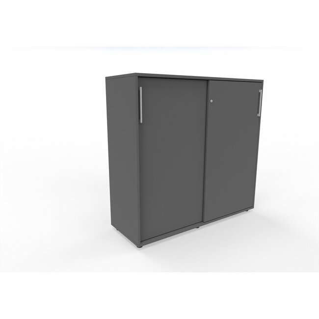 Hochwertiger Schiebetürenschrank – 130 cm breit, 3 Ordnerhöhen, variable Tiefe (42–60 cm)