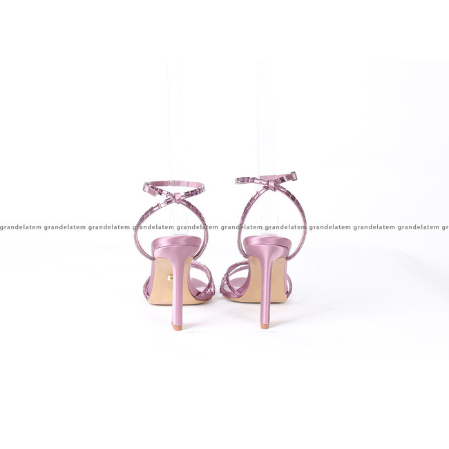 Lola Cruz 278Z75BK-L-V24 43-MALVA  ⎜ WEBSHOP