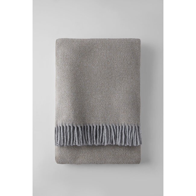 Menza by Véronique De Kock - Rennes Plaid iron 140x180cm