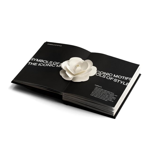 Chanel POP UP tafelboek