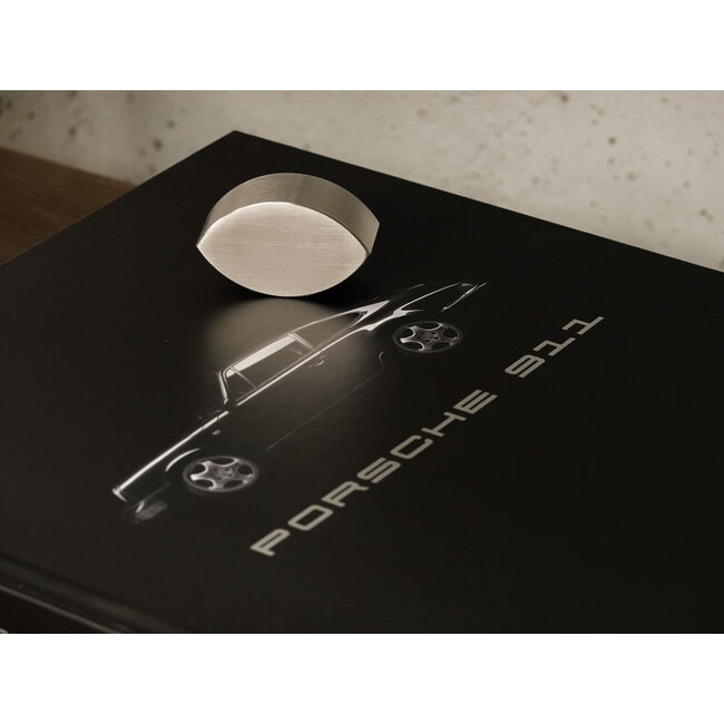 Porsche 911 - Icons of Excellence