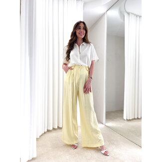Selected by Kelly broek yellow