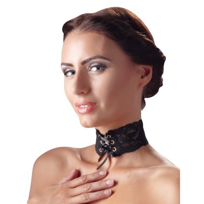 Kanten Versierde Choker met Vetersluiting