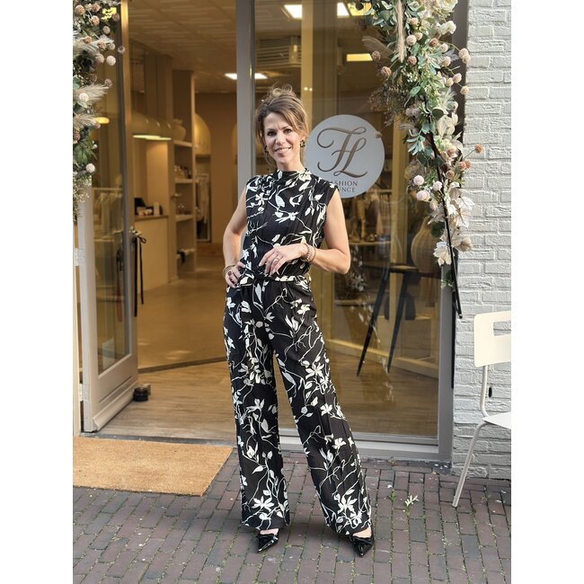 JUMPSUIT GUTO-JU3 BLACK/FLOWER