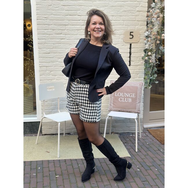 SHORT FEE CHECK BLACK