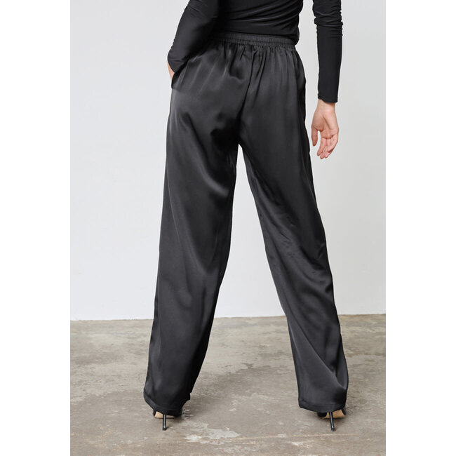PANTALON SATIN VERINA BLACK