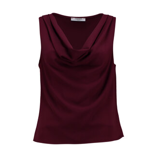 TOP ADILAA WATERVAL VINO