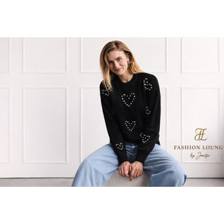 TRUI ANNIE BEADED HEART BLACK