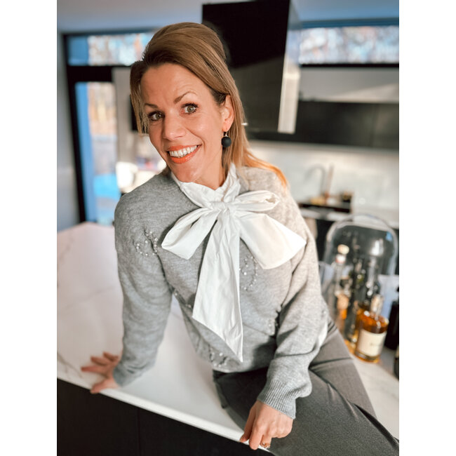 BLOUSE STRIK WHITE W33660 S25