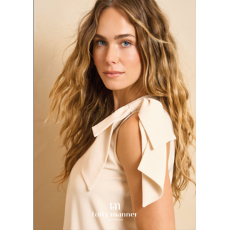 LOFTY MANNER TOP YAEL WHITE