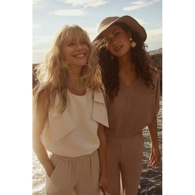 LOFTY MANNER TOP YAEL WHITE