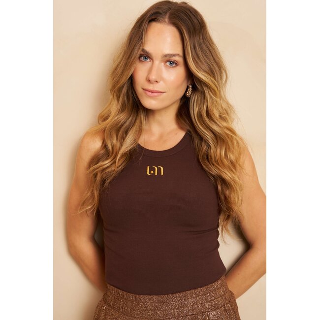 LOFTY MANNER TOP ESRA BROWN