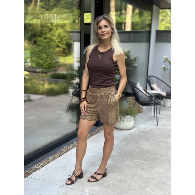 LOFTY MANNER TOP ESRA BROWN