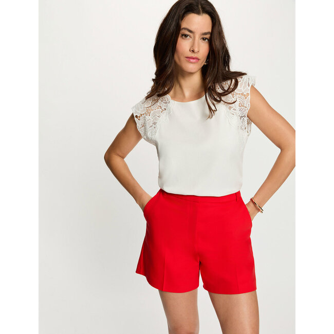 TOP DPETAL OFFWHITE LACE