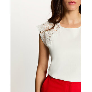 TOP DPETAL OFFWHITE LACE