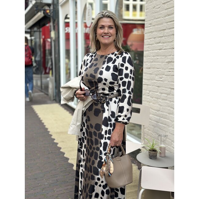 K-DESIGN JURK MAXI DIERPRINT D118 P147