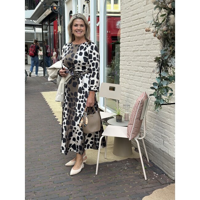 K-DESIGN JURK MAXI DIERPRINT D118 P147