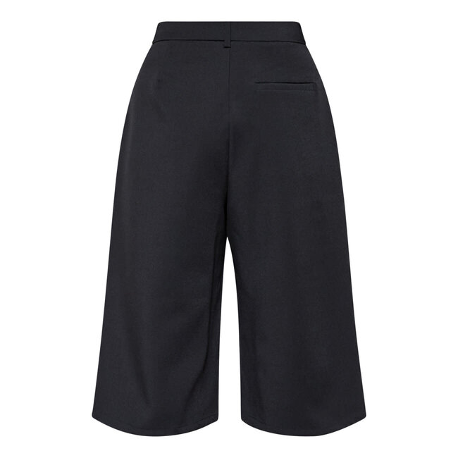 BERMUDA/ SHORT GREAT BLACK