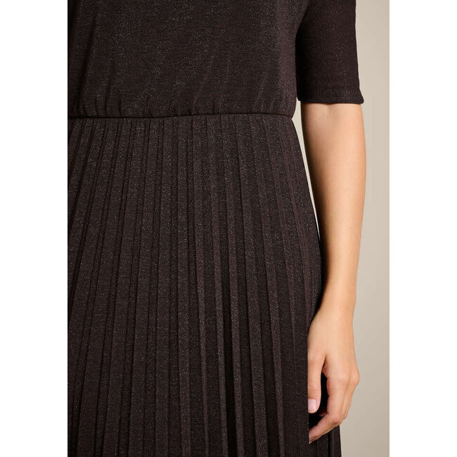 JURK PLISSY CHOCO