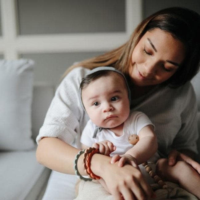 MUSHIE 3 X BRACELETS DE DENTITION SILICONE FLOWER ''DRIED THYME - BERRY - NATURAL''