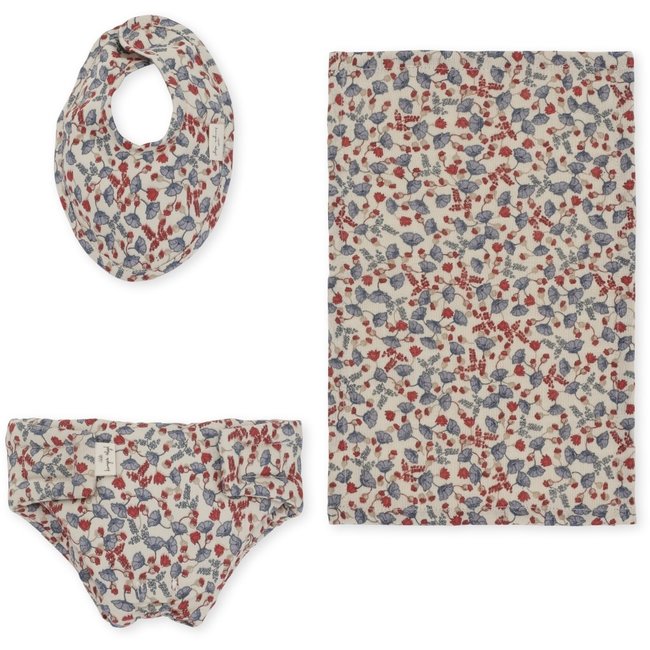 KONGES SLOJD SET DE SOIN POUR POUPÉE - BAVOIR COUCHE COUVERTURE - MARCHE DE FLEUR