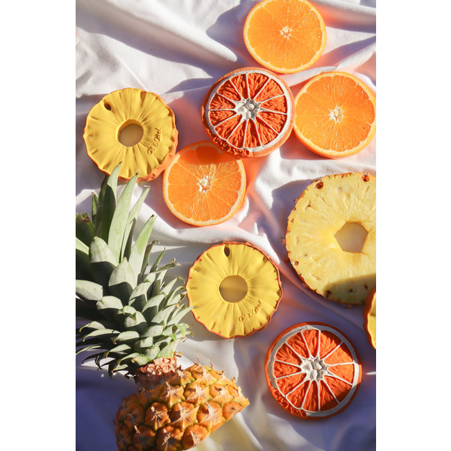 OLI & CAROL ANNEAU DE DENTITION - L'ANANAS