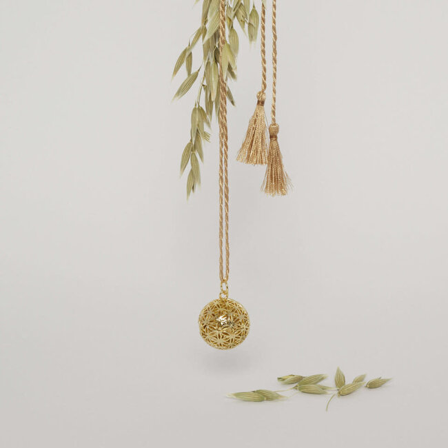 ILADO BOLA DE GROSSESSE - OR JAUNE - FLEUR DE VIE SUR CORDON