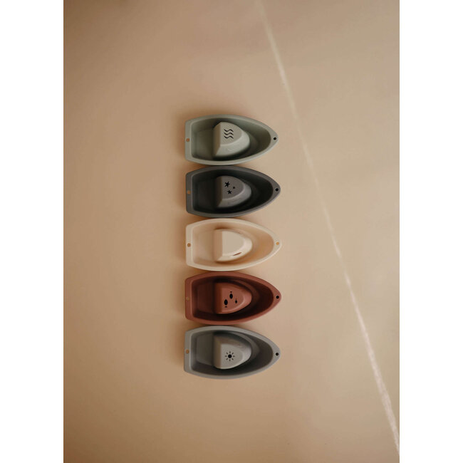 MUSHIE JOUET DE BAIN - CHAINE DE BATEAUX ''ORIGINAL''