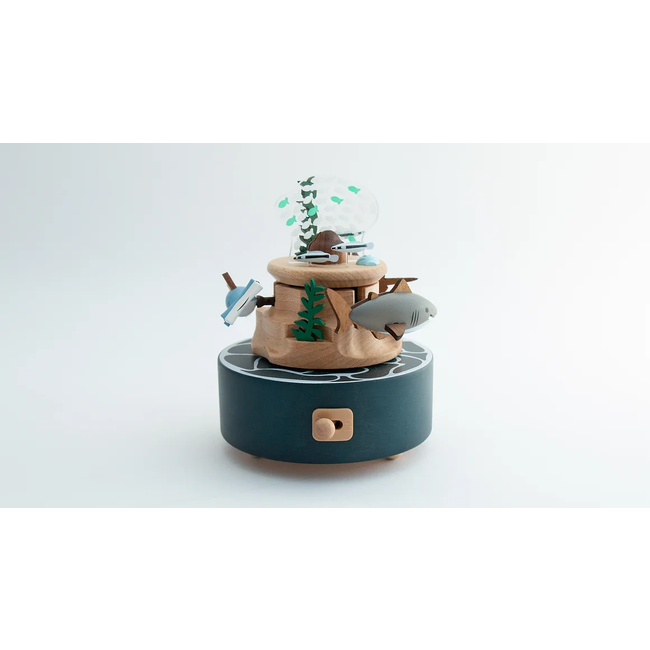 WOODERFUL LIFE BOITE À MUSIQUE ANIMÉE "POISSONS DES PROFONDEURS" N°60