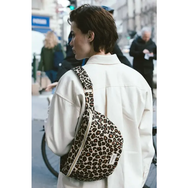 RIVE DROITE SAC BANANE RIVE DROITE "CUSTINE XL" LÉOPARD FOREVER WILD