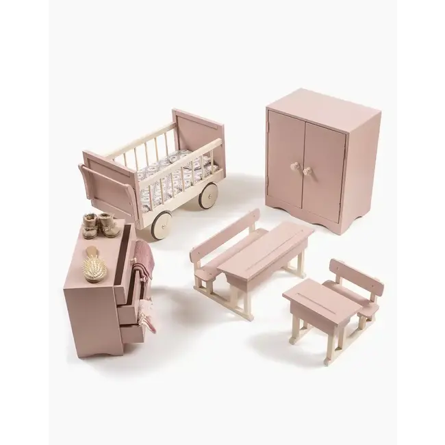 MINIKANE AMBROISE - ARMOIRE POUPÉE ROSE POUDRÉ & 3 CINTRES BOIS