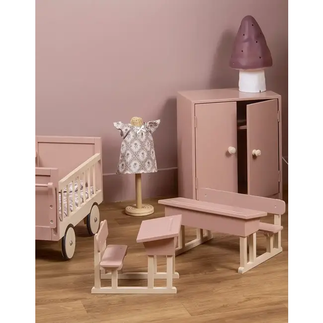 MINIKANE AMBROISE - ARMOIRE POUPÉE ROSE POUDRÉ & 3 CINTRES BOIS