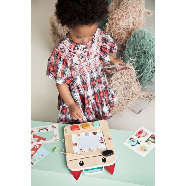 LILLIPUTIENS ARDOISE MAGIQUE BOIS 4 COULEURS / 12 JEUX - LOUIS LE LOUP