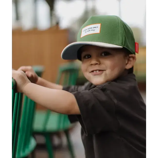 HELLO HOSSY CASQUETTE VISIÈRE COURBÉE - MINI OLEA