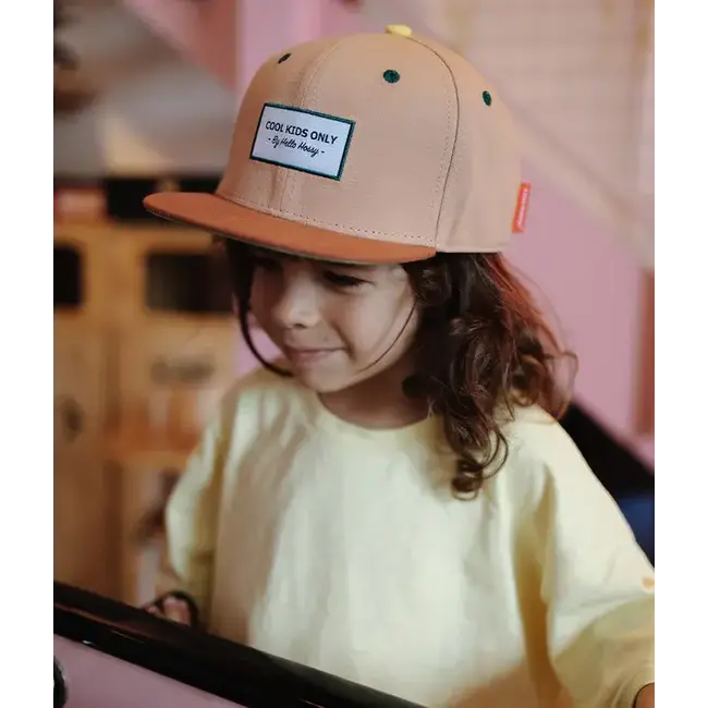 HELLO HOSSY CASQUETTE VISIÈRE PLATE - MINI DUNE