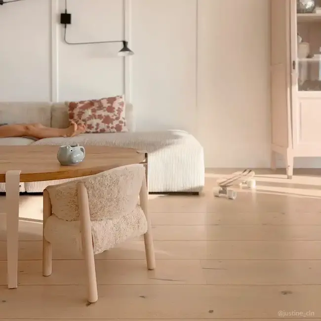 CHARLIE CRANE SABA - CHAISE LAINE & HÊTRE - FUR MILK