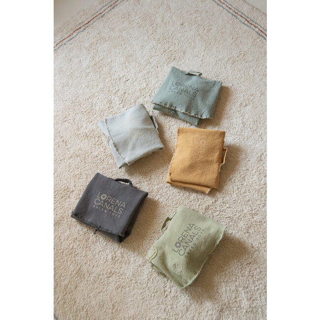 LORENA CANALS MINI MONDES GREEN TOY THE ISLAND