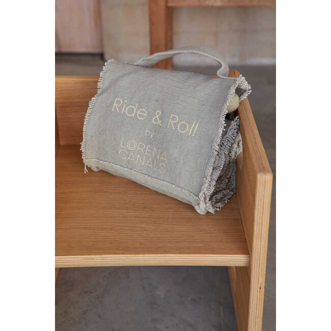 LORENA CANALS RIDE & ROLL UNDER THE SEA