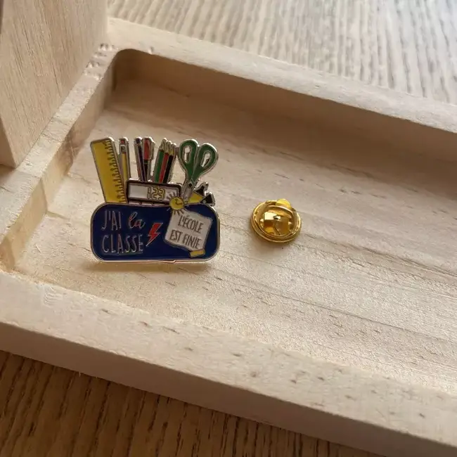 MADAME LA MOUETTE PIN'S BIJOU - J'AI LA CLASSE