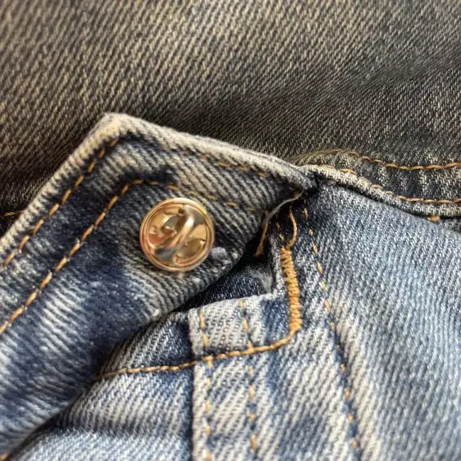 MADAME LA MOUETTE PIN'S BIJOU - J'AI LA CLASSE