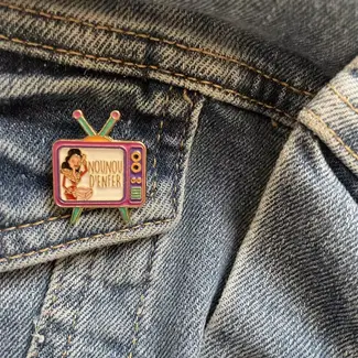 PIN'S BIJOU - NOUNOU D'ENFER